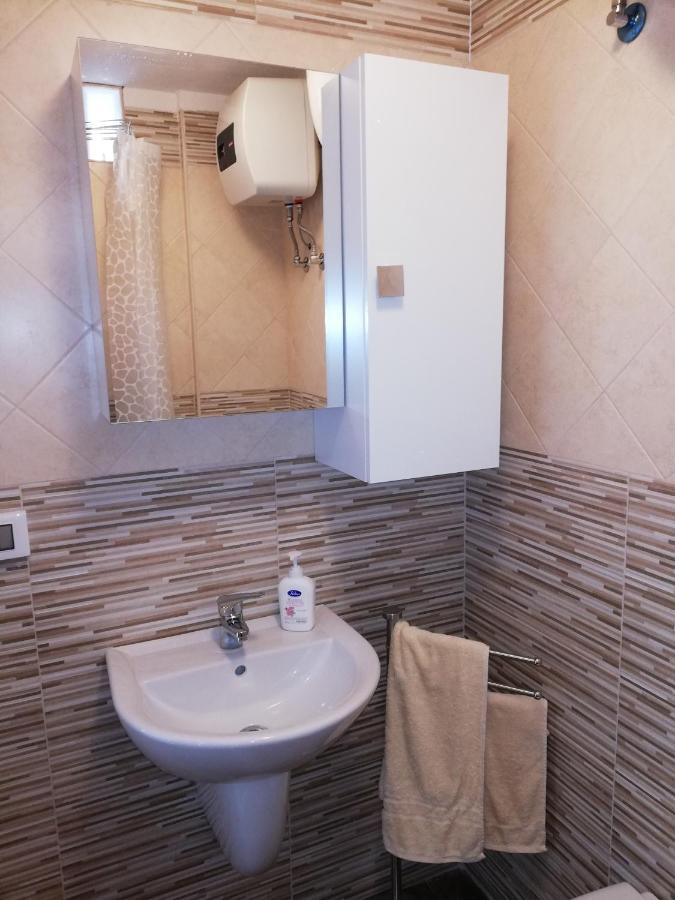 Appartamento Centralissimo Zona Terme Маргерита-ди-Савойя Экстерьер фото