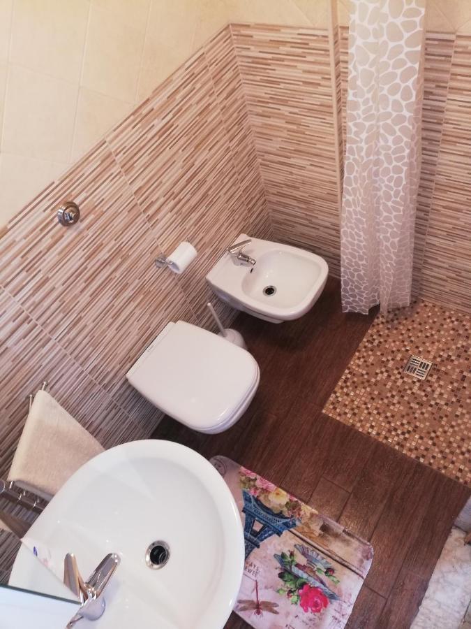 Appartamento Centralissimo Zona Terme Маргерита-ди-Савойя Экстерьер фото
